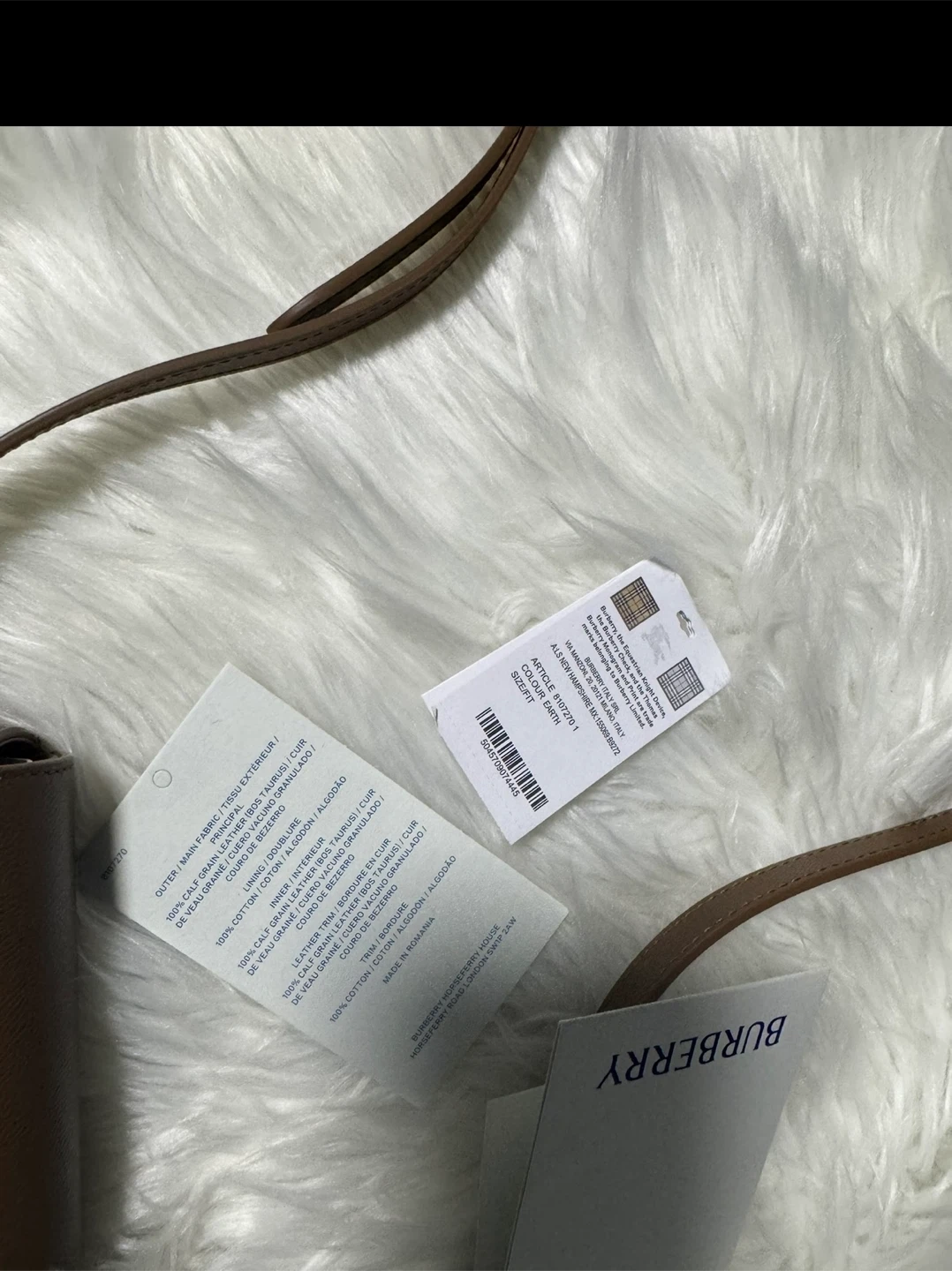 Authentic Burberry bags come with verify certificate - photo 5