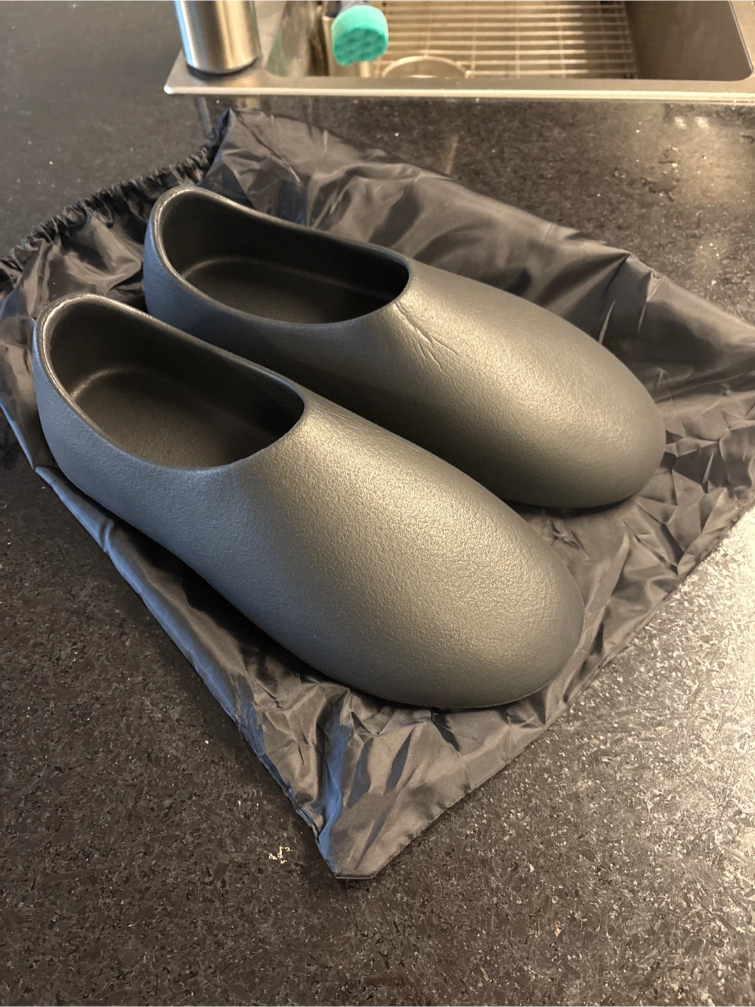 Black  Yeezy Slip-On Shoes Size 12 with Drawstring Bag