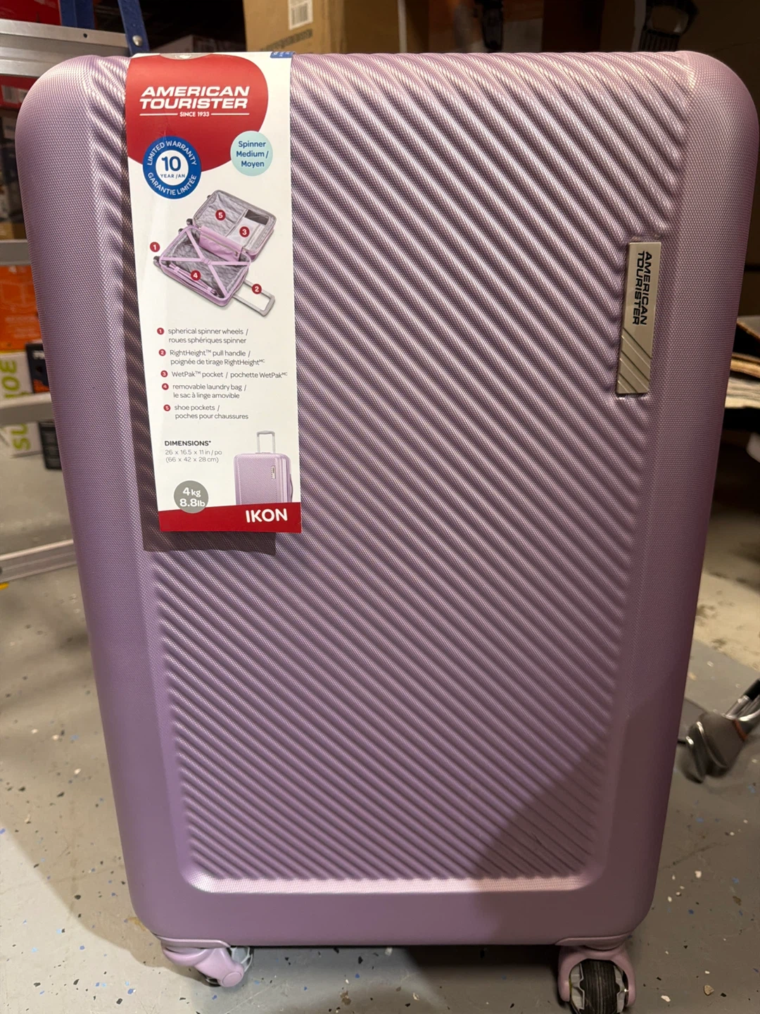 American Tourister IKON Spinner Medium Suitcase - Lavender