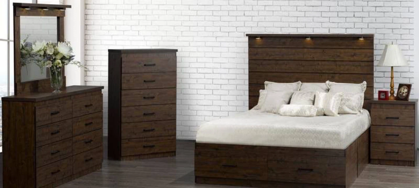 Dark Brown Wood Bedroom Set with Mirror