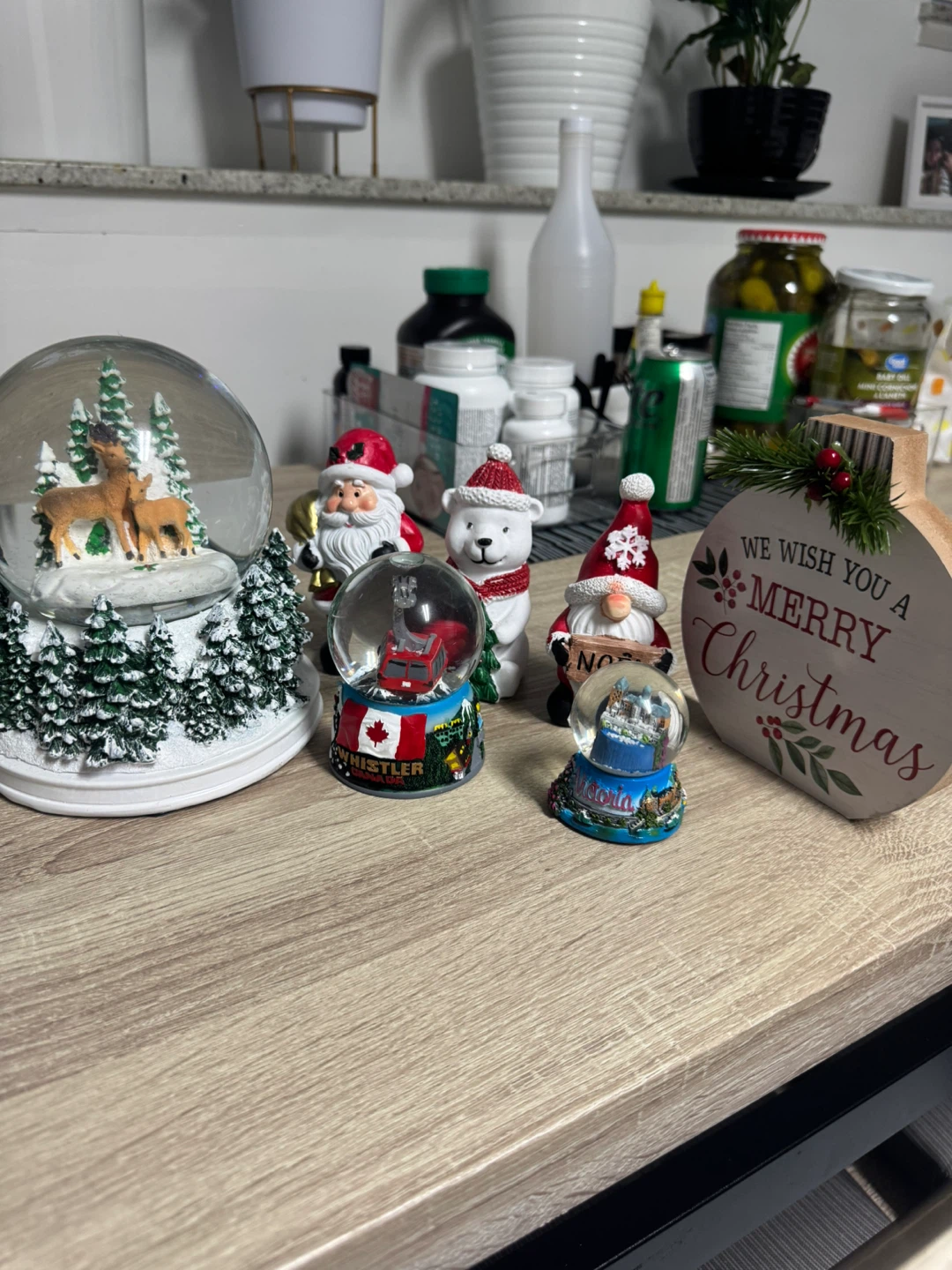 Collection of 4 Christmas Snow Globes - photo 2
