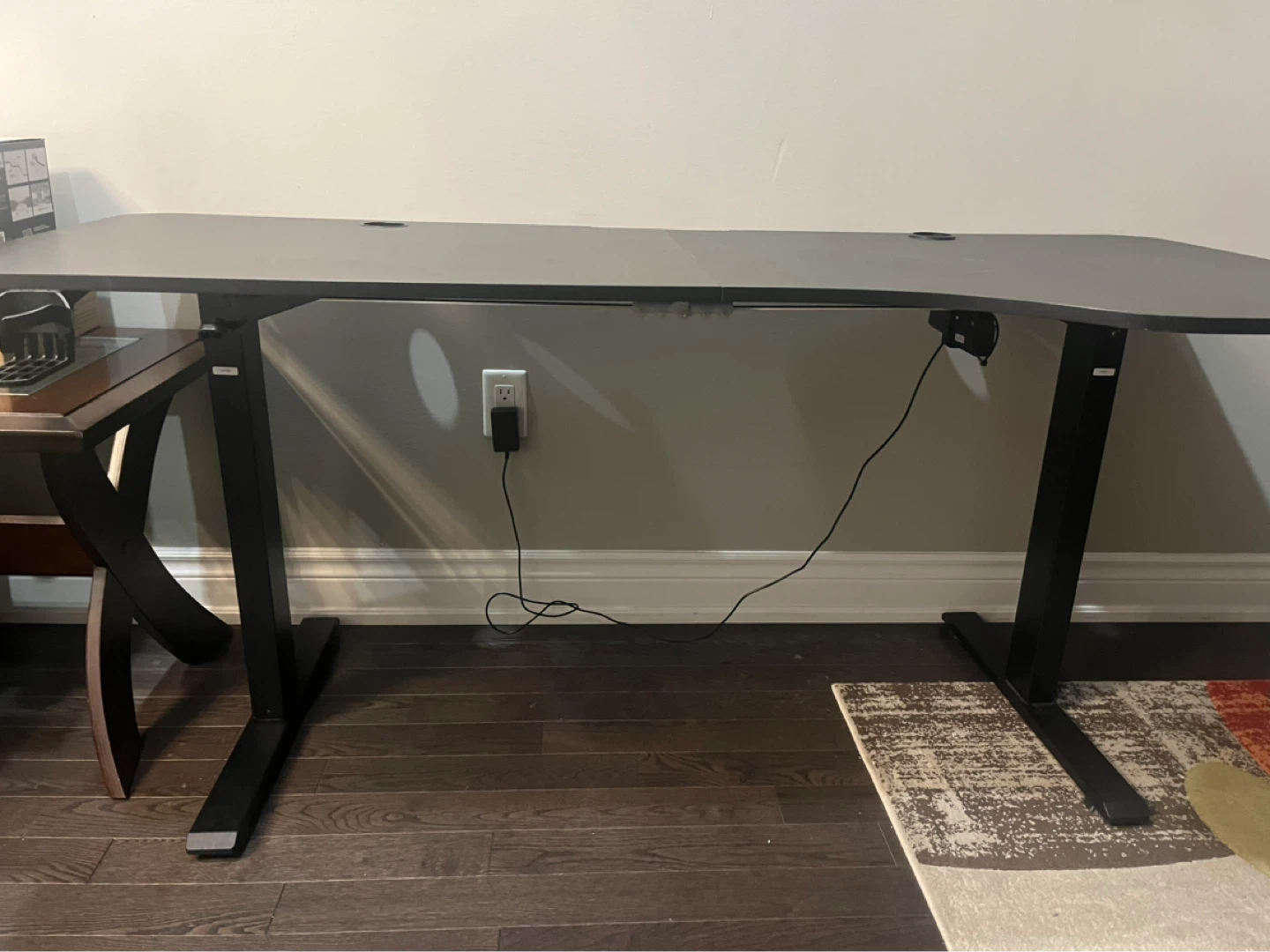 Adjustable Standing Desk