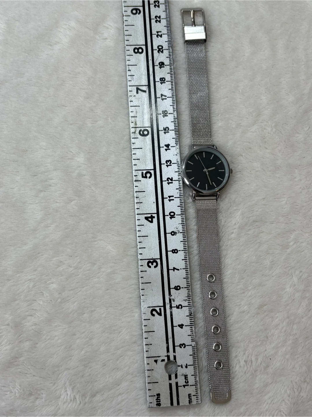 TCK Silver Mesh Band Black Dial Minimalist Quartz Watch - photo 3
