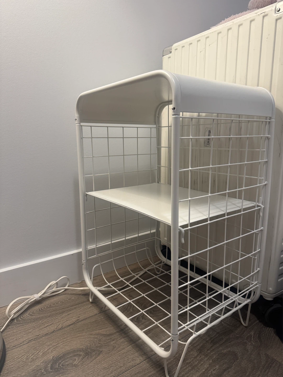 White Wire Side Table - photo 2