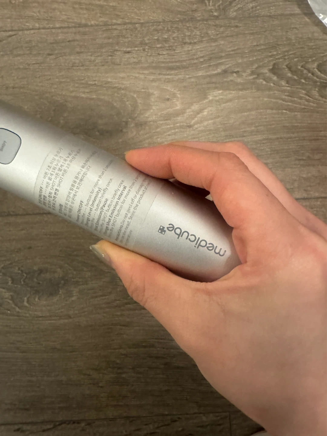 Medicube Age-R Booster-H Device - photo 3