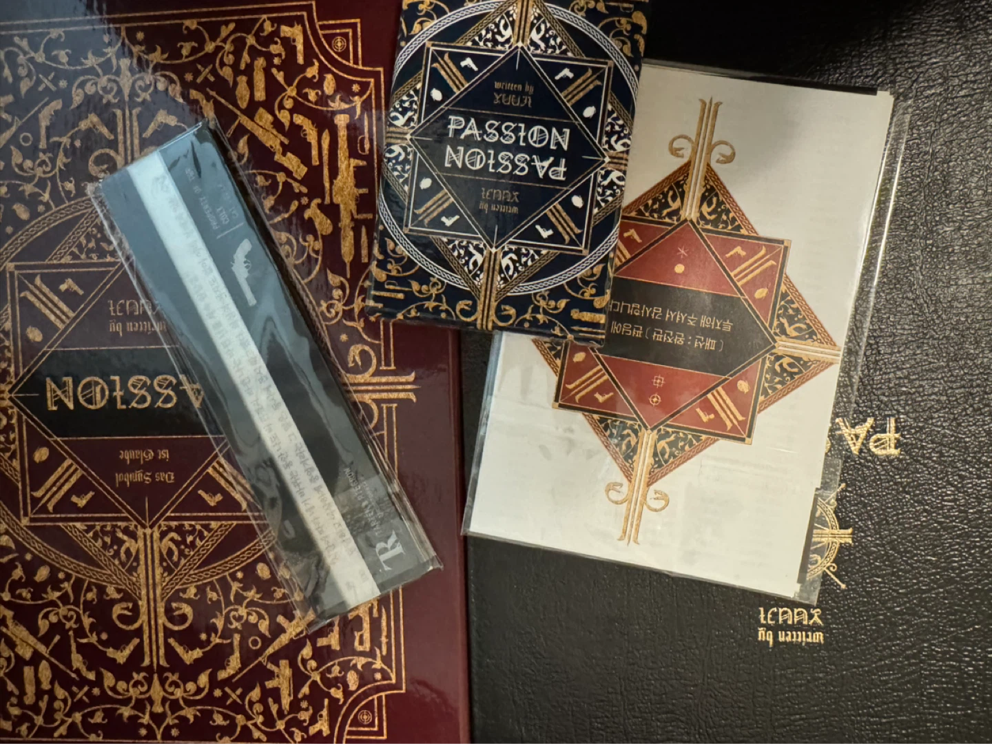 Passion Book Set - photo 2