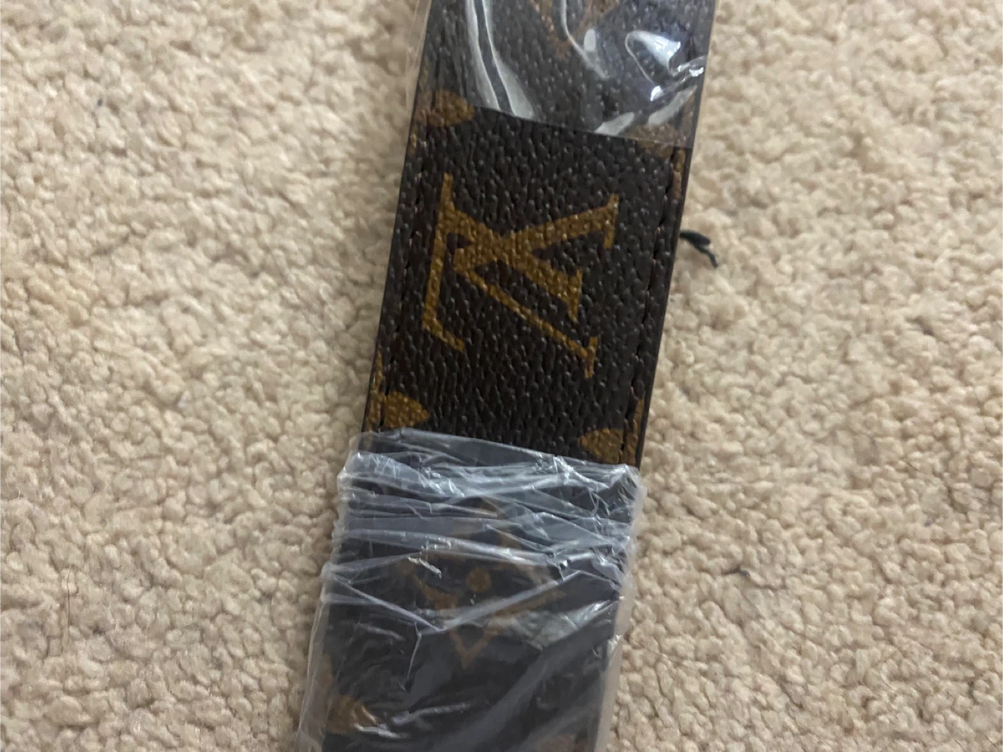 Louis Vuitton Belt with Gold Buckle - photo 3