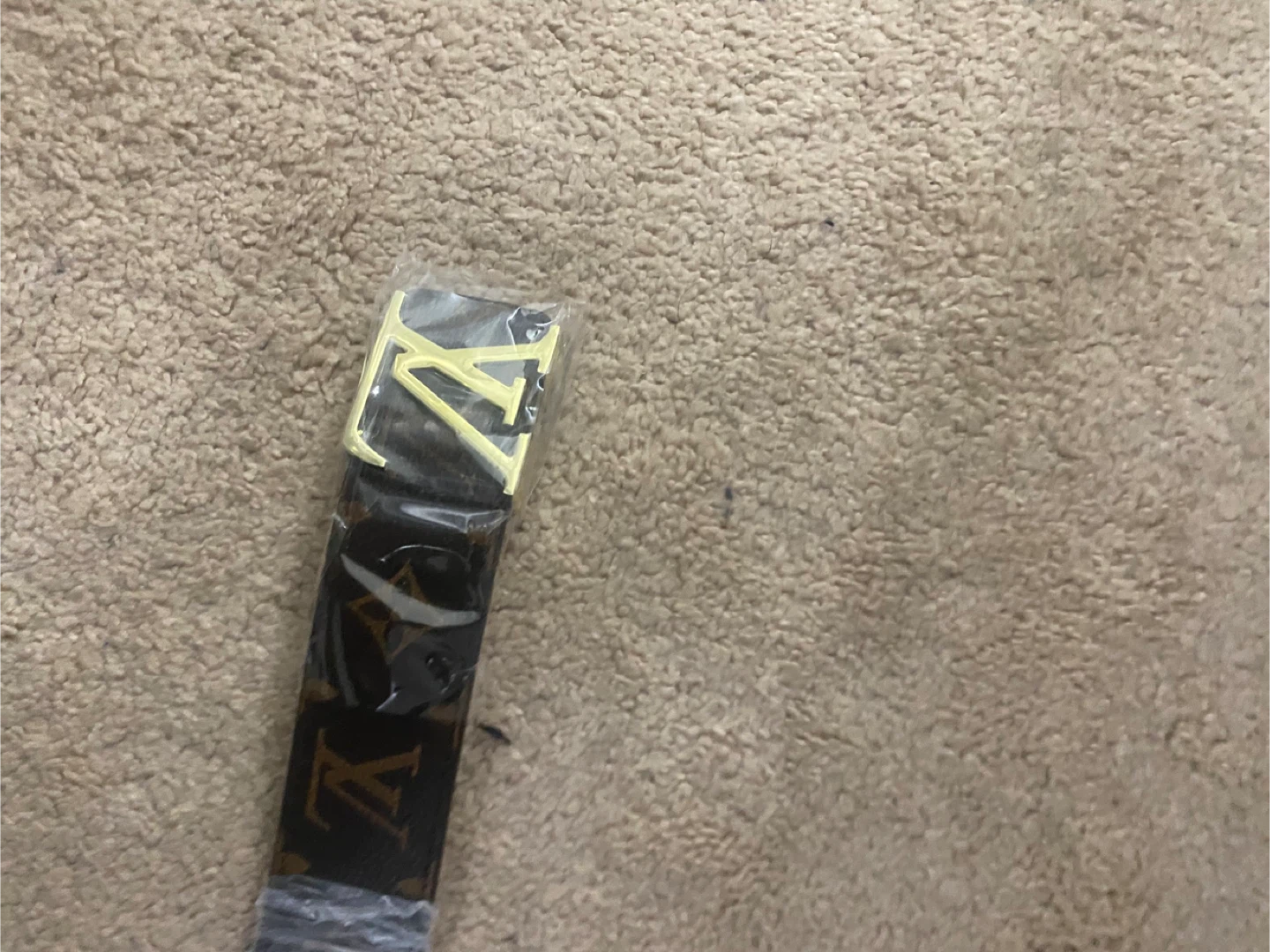 Louis Vuitton Belt with Gold Buckle - photo 2