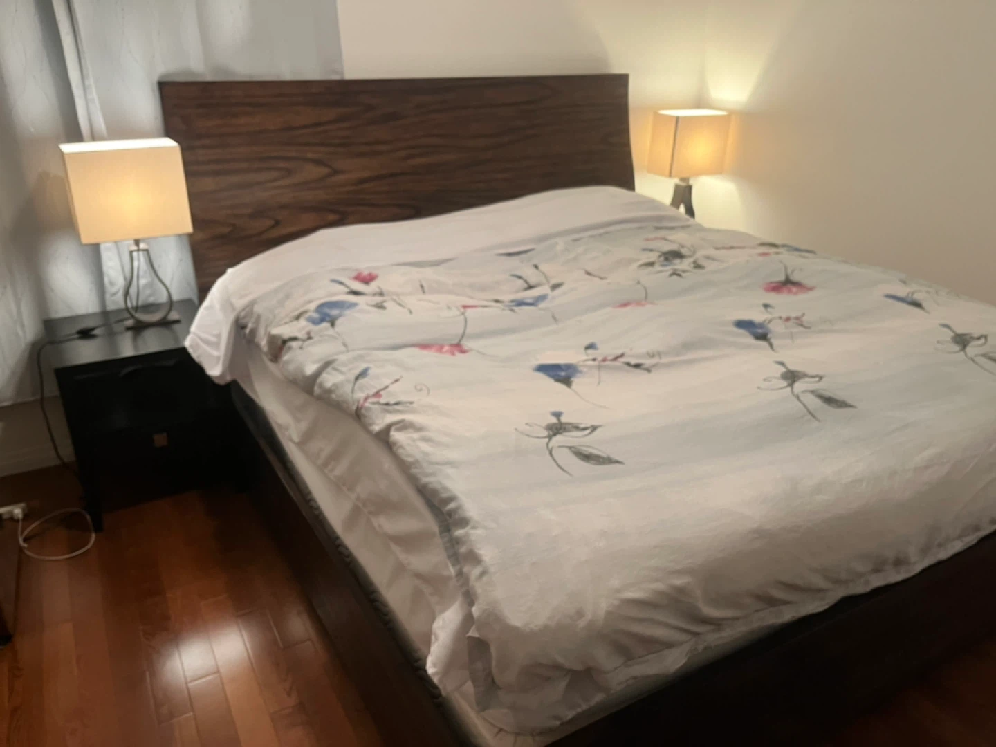 Luxury King Size Bed Set – Like New Great Deal!) - photo 2