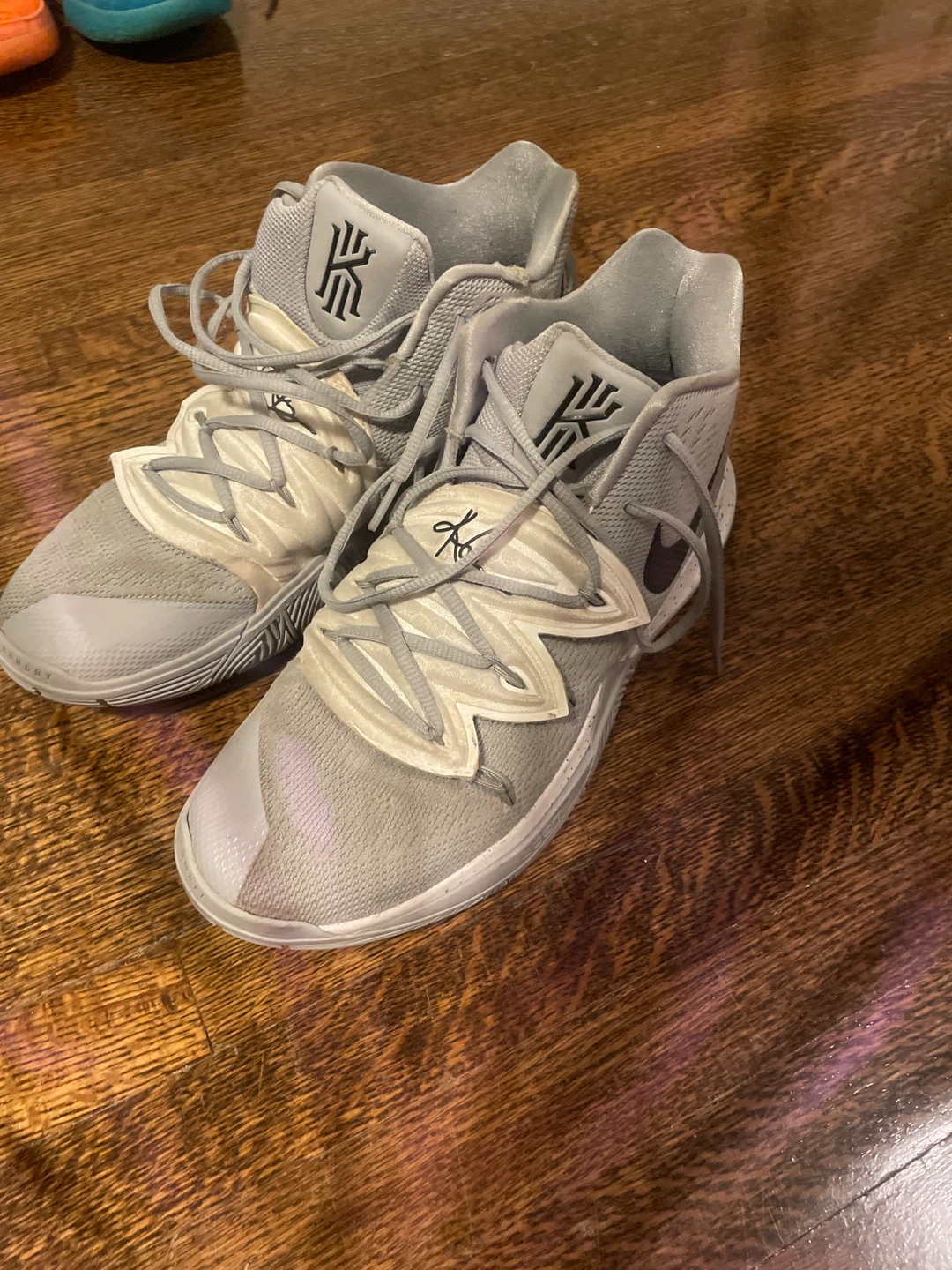 SHOES/SNEAKERS NEED GONE! - photo 4