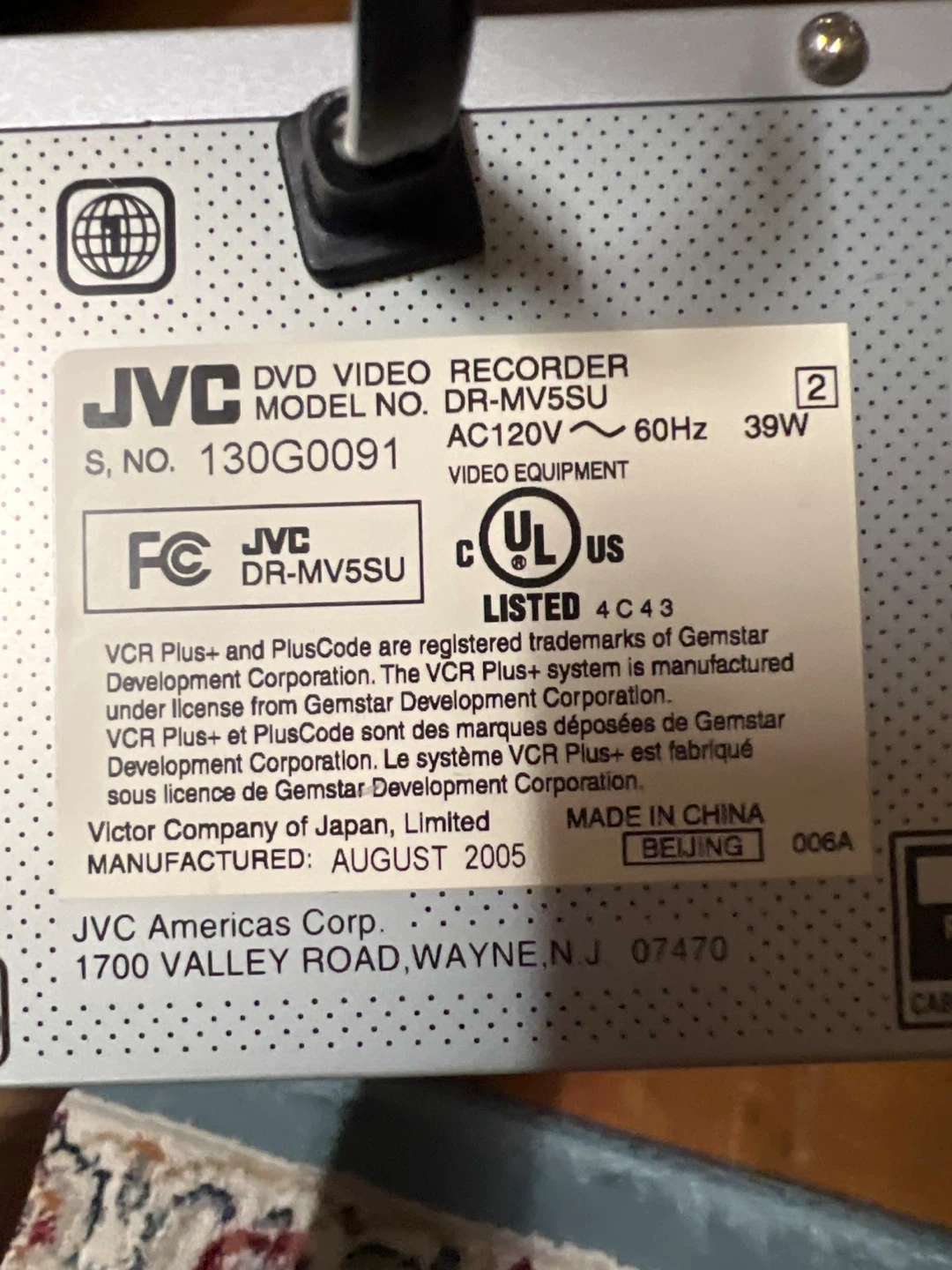 JVC VHS Recorder/DVD Player Combo - photo 5