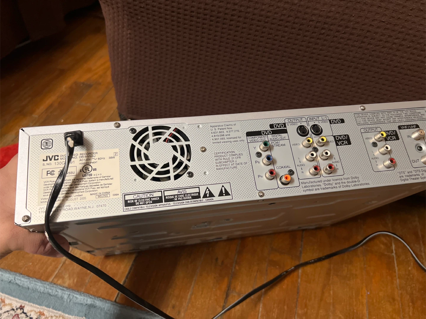 JVC VHS Recorder/DVD Player Combo - photo 4
