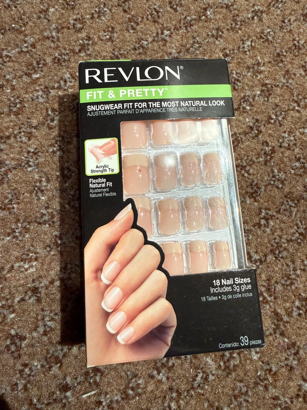 Revlon Fit & Pretty Artificial Nails
