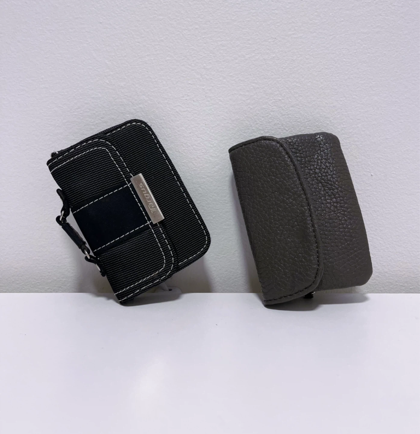 Targus Black Case & Grey Pouch