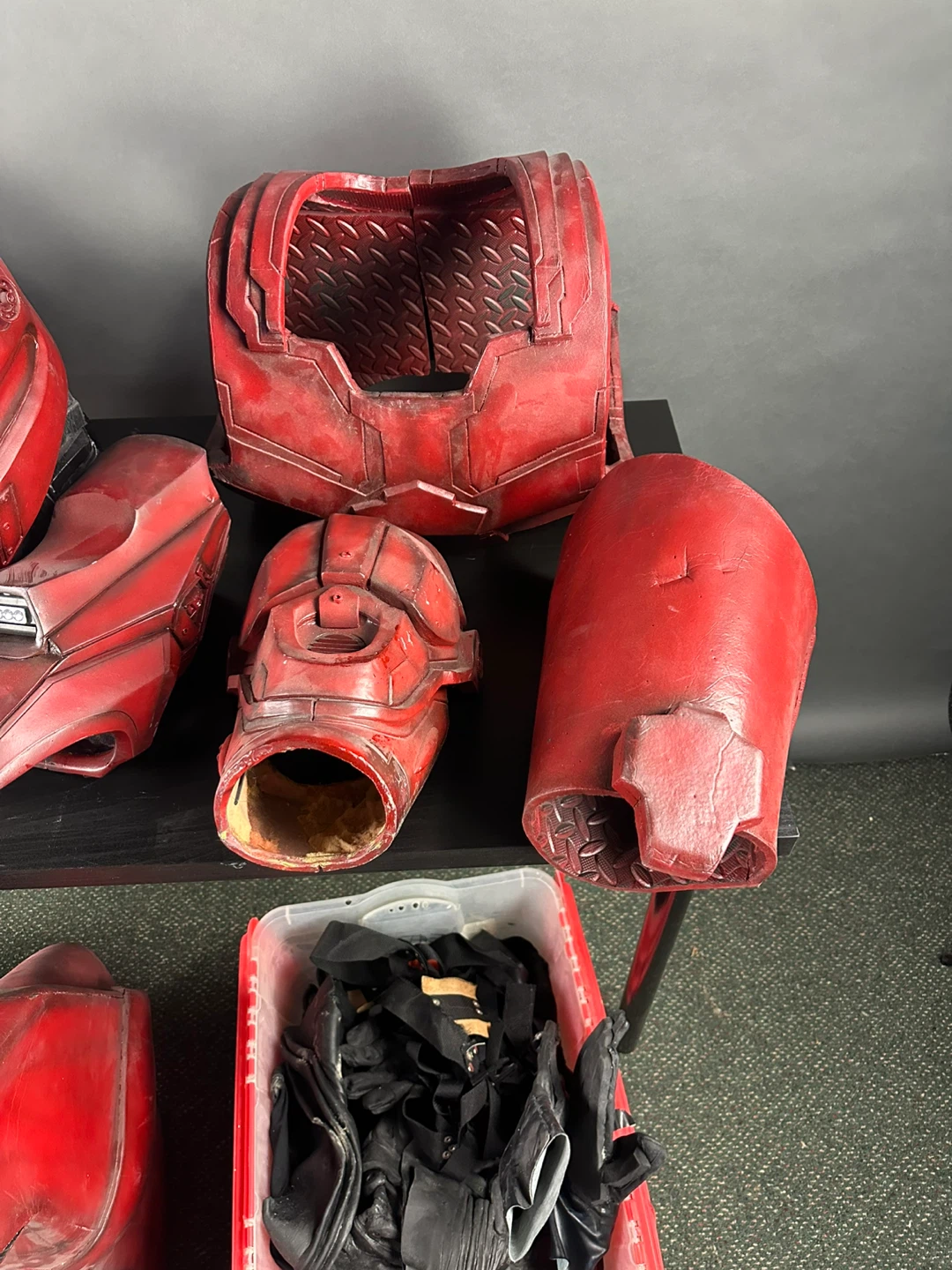 Red sci-fi Armour Costume Set - photo 5