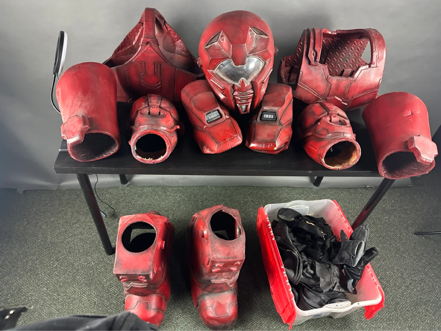 Red sci-fi Armour Costume Set - photo 3