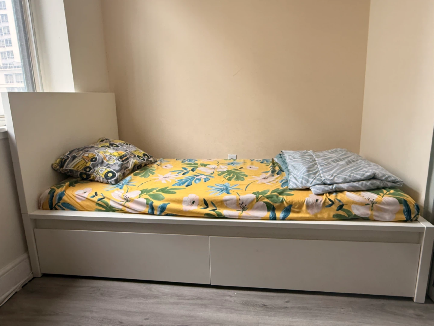 IKEA MALM Twin Bed Frame w/ Storage Drawers – White - photo 5