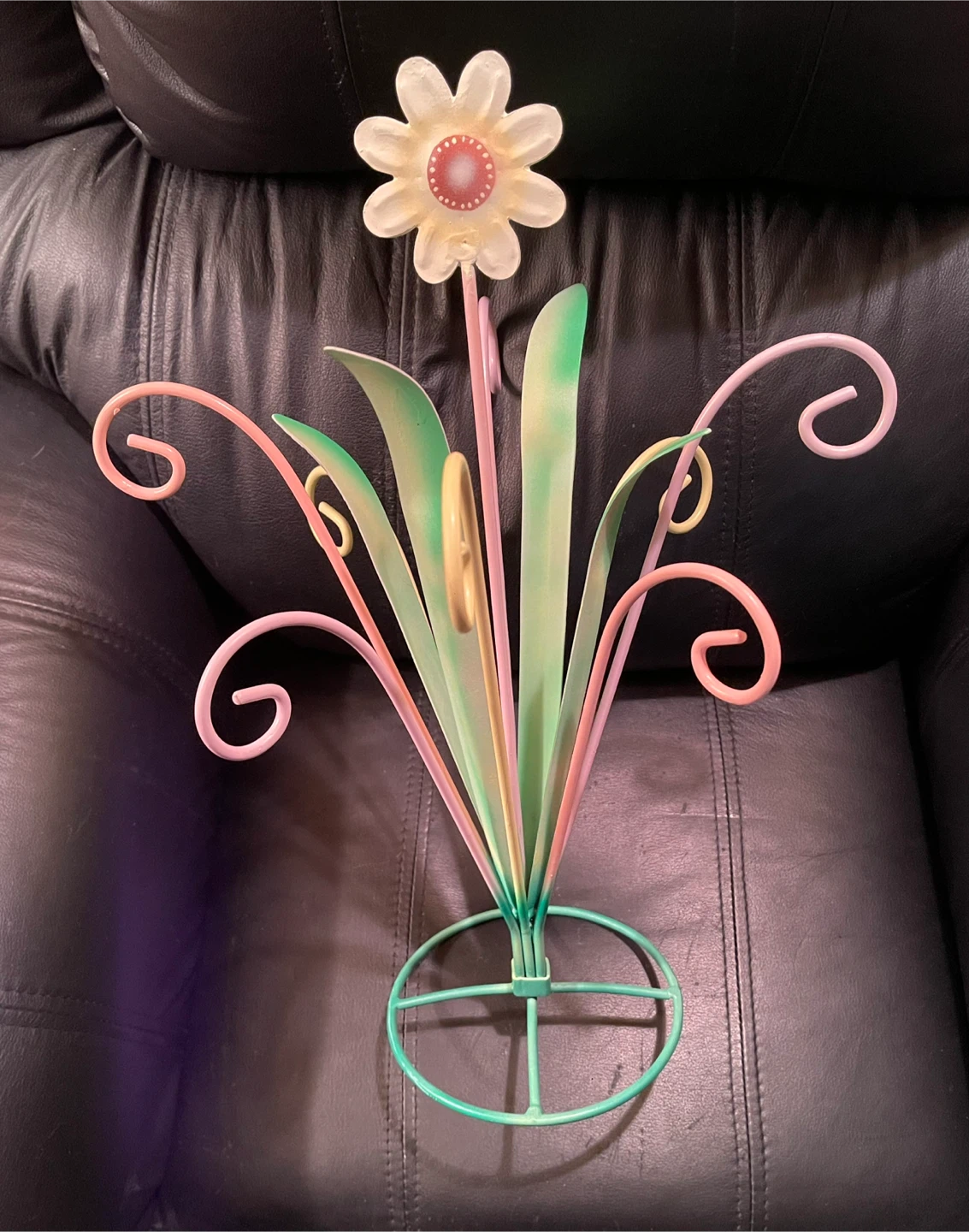 Vintage Decorative Metal Flower Easter Egg Stand
