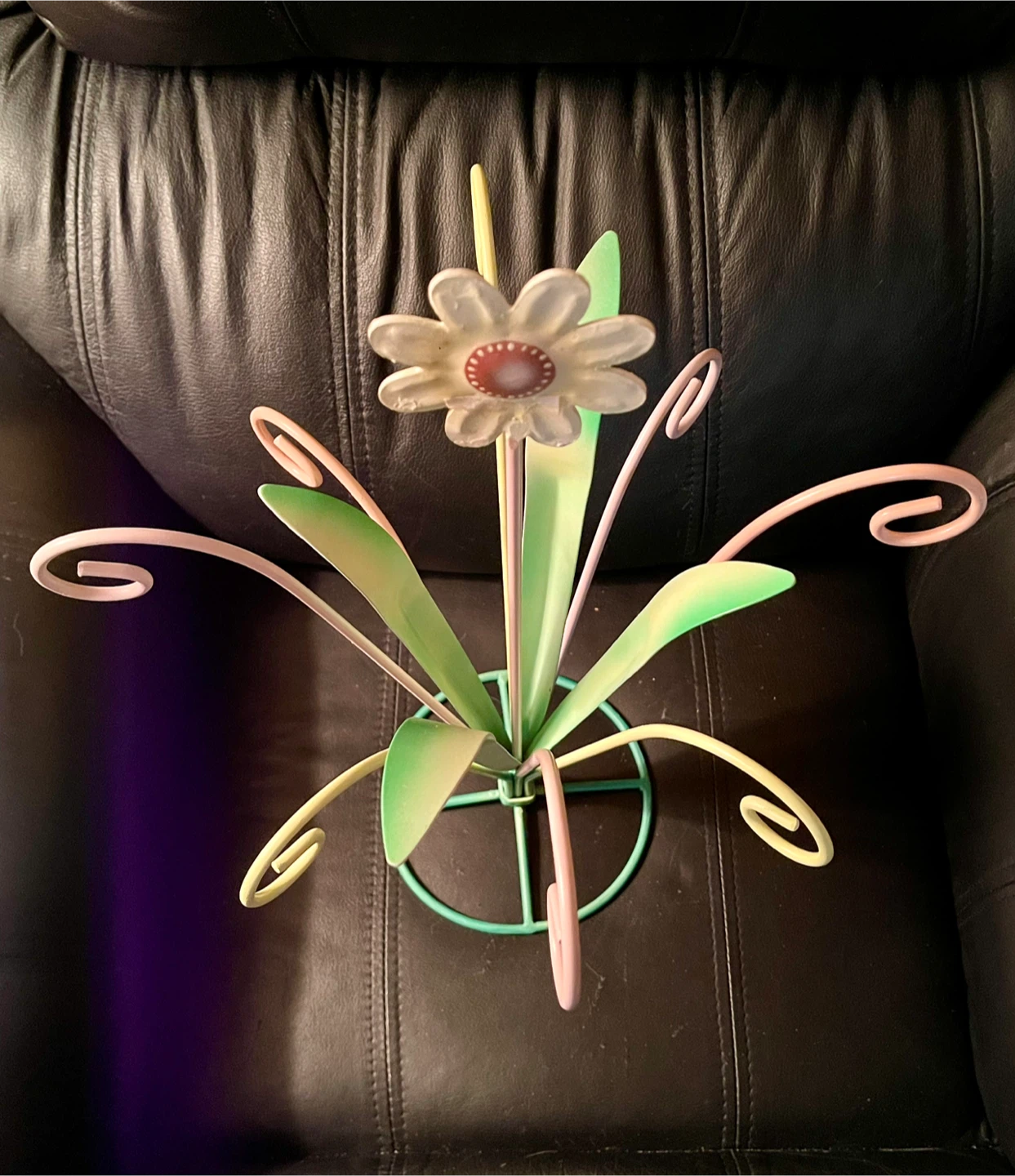 Vintage Decorative Metal Flower Easter Egg Stand - photo 2