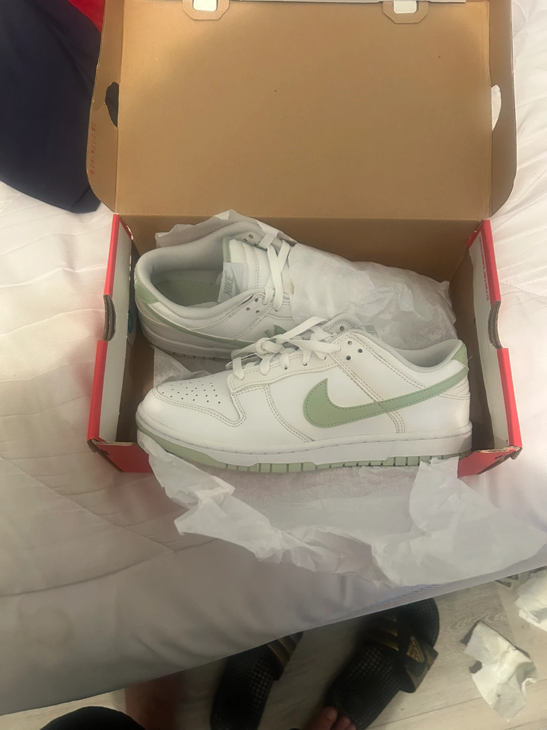 Nike Dunk Low Retro (GS) White/Black/Mint Green Size 7Y - photo 5