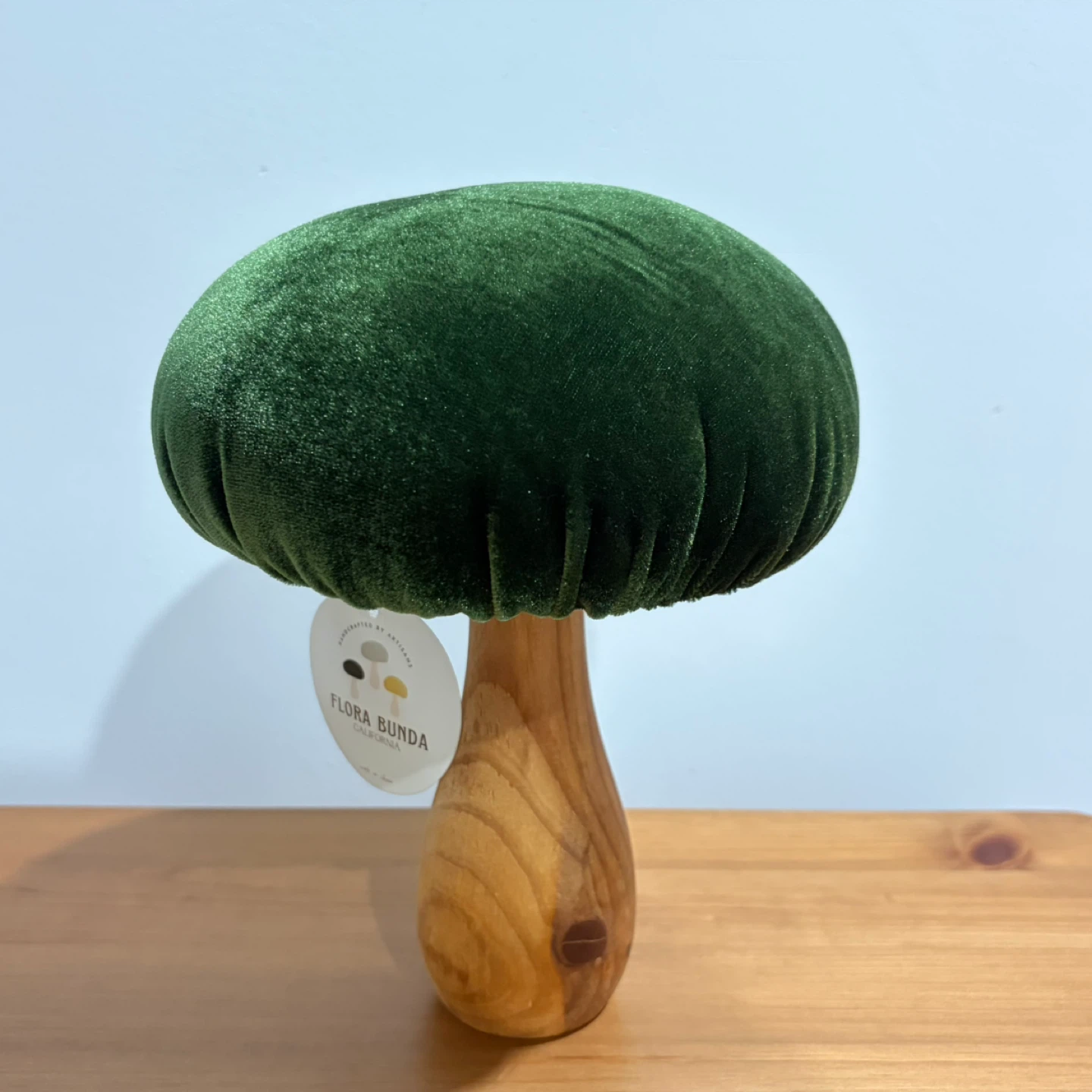 [Flora Bunda] Green Velvet Mushroom Decor Stand