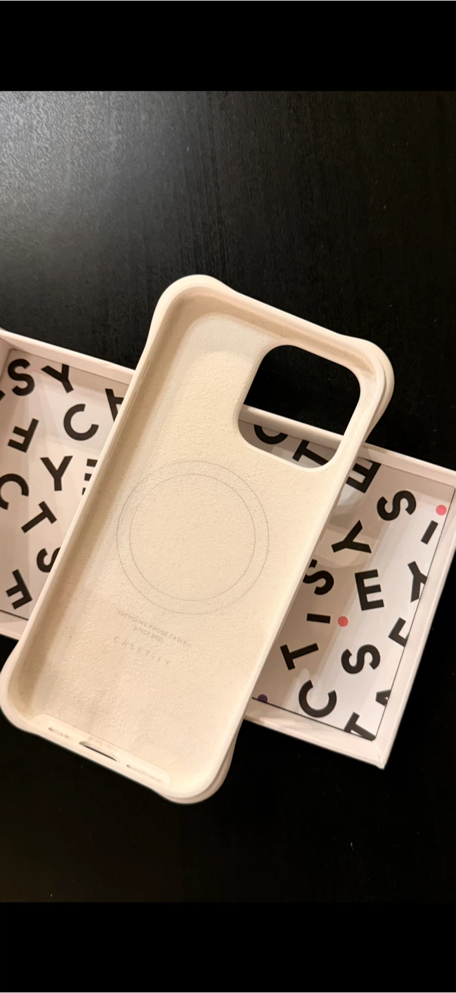 CASETiFY White ripple Phone Case for iPhone 16 Pro max - photo 2