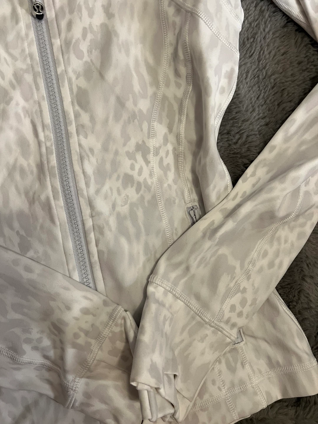 LuluLemon define Jacket - photo 2