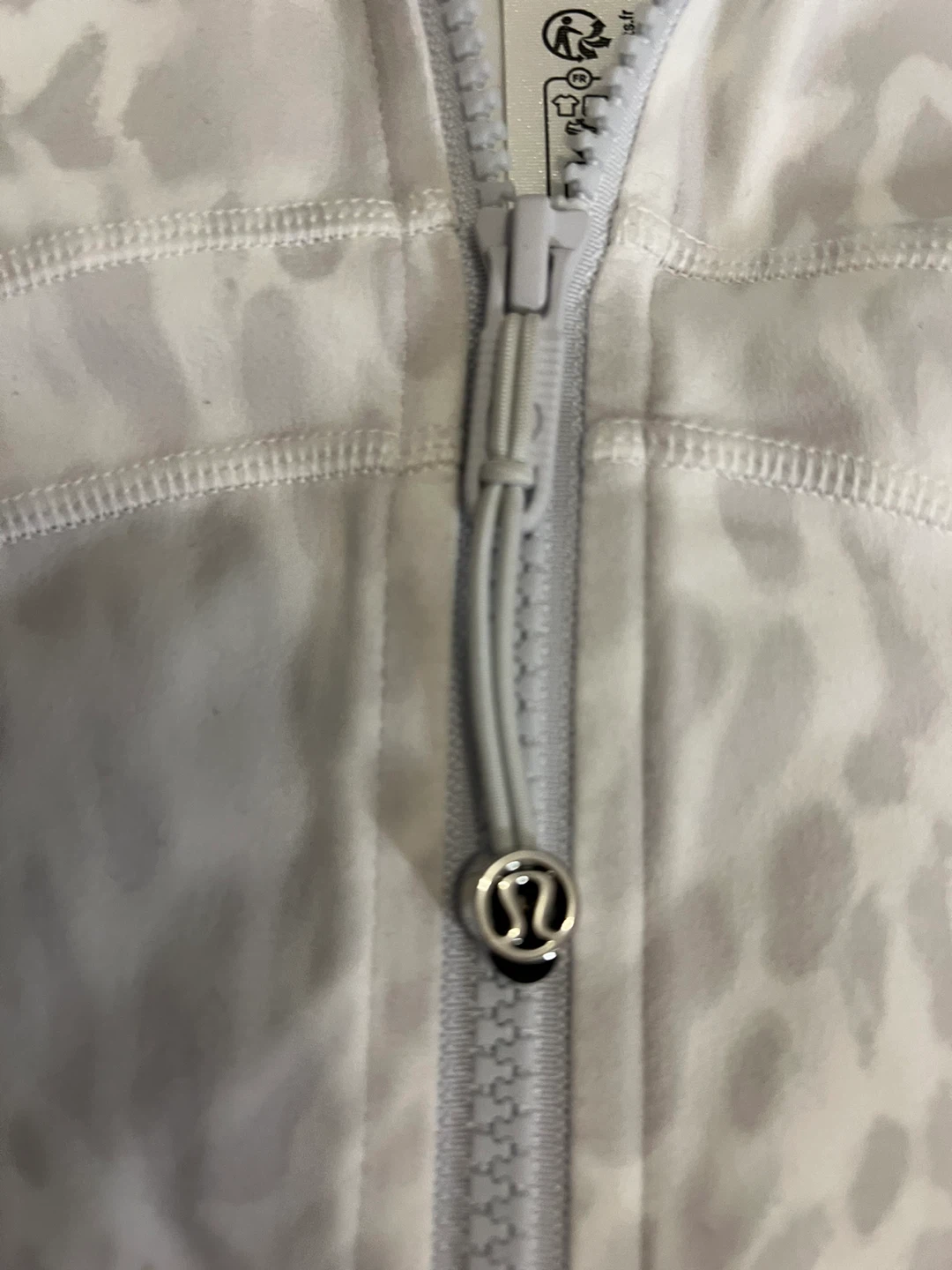 LuluLemon define Jacket - photo 3