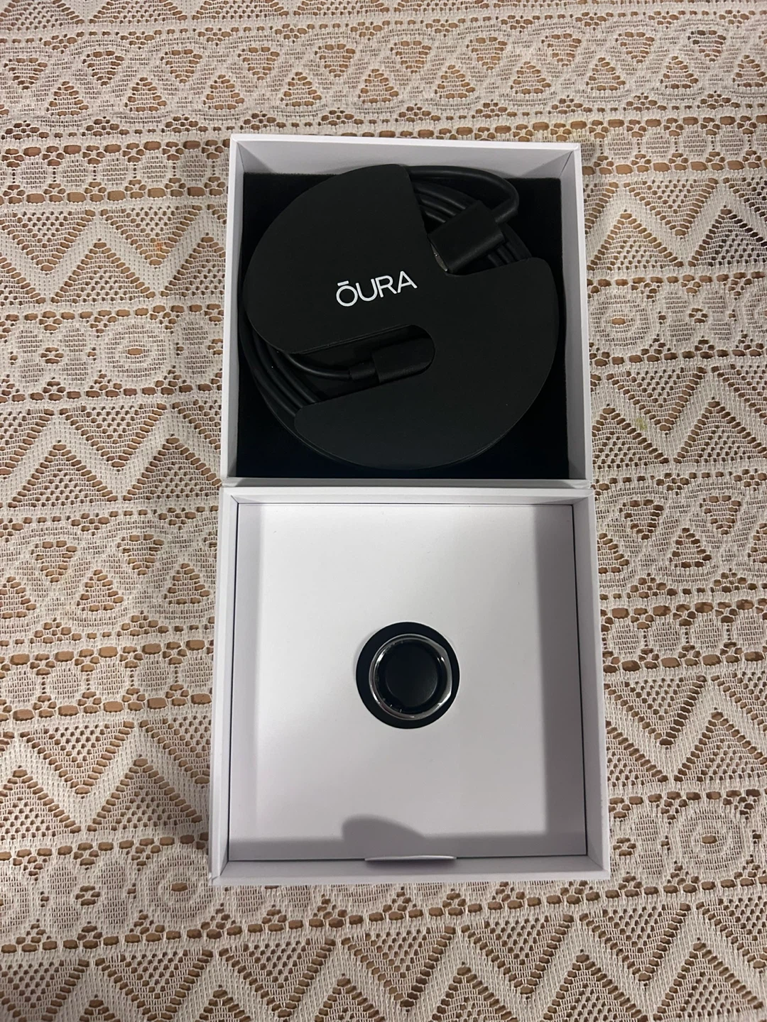 Oura Ring Gen3 - Heritage - Size 8 - Silver