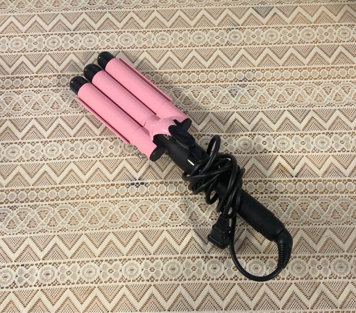 Pink 3 Barrel Hair Waver