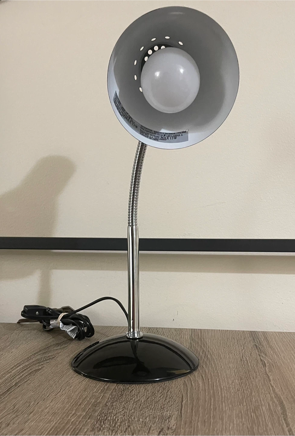 🌱 Black Gooseneck Desk Lamp - photo 4