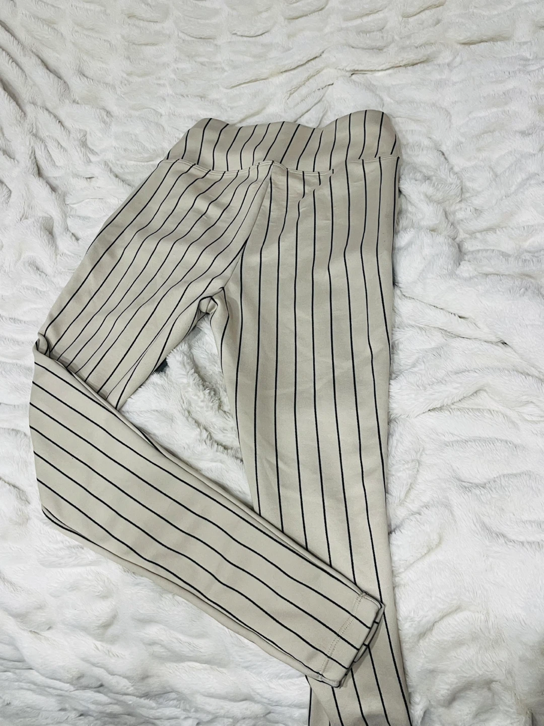 Women's Striped High-Waisted Leggings - photo 4