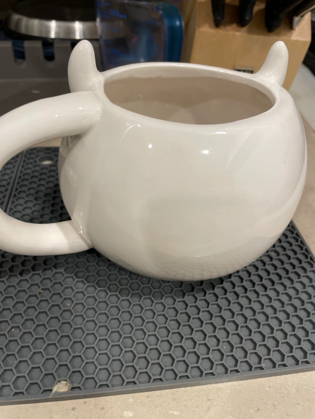 White Ceramic Ghost Mug - photo 3