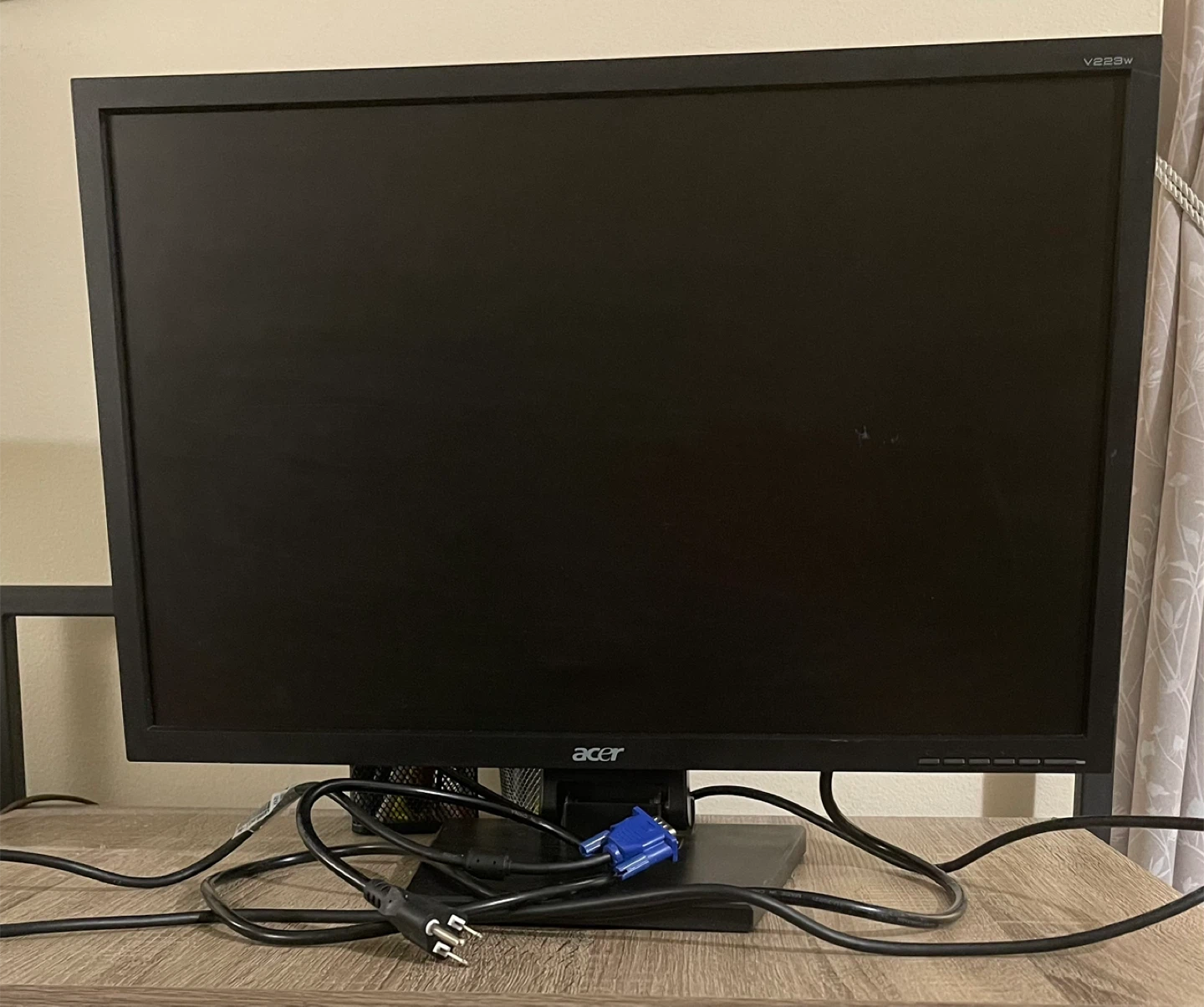 🌱 20” Acer V223W Monitor - photo 3