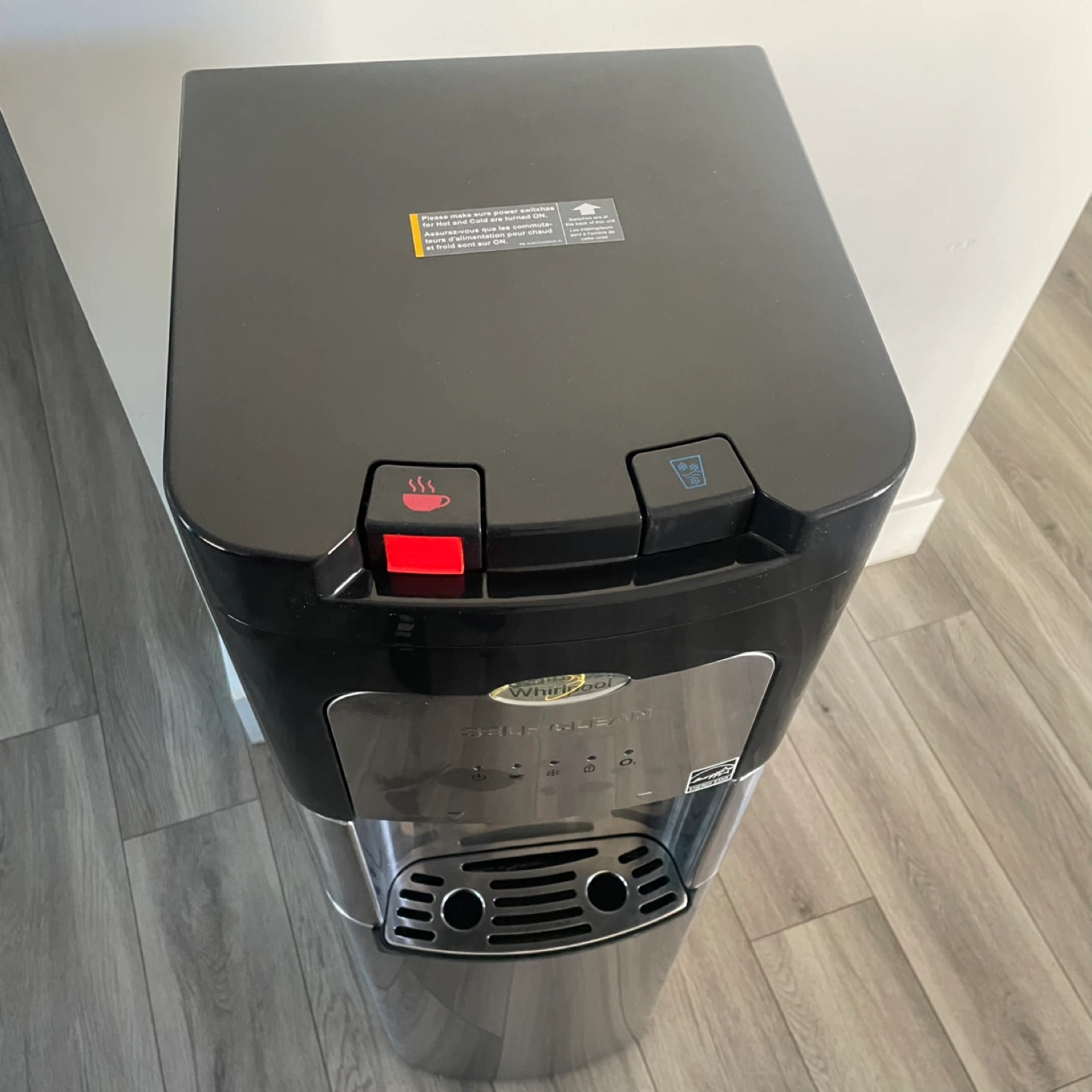 Water Dispenser (READ THE DESCRIPTION) - photo 4