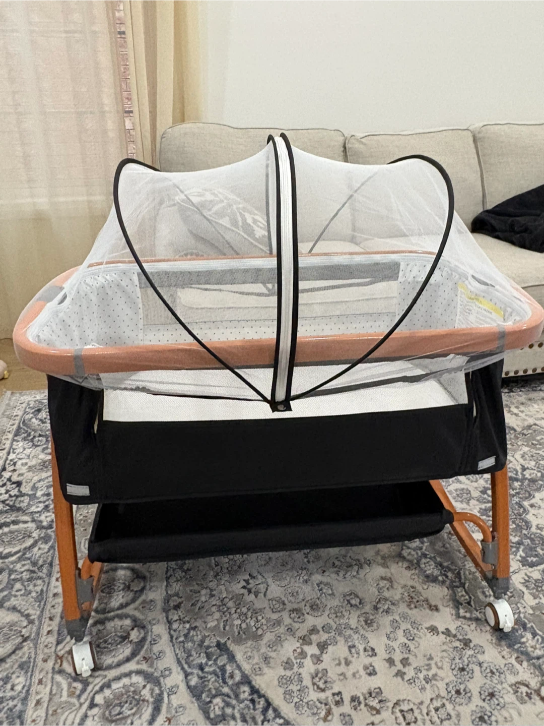 Baby Bassinet with Mosquito Net - photo 2