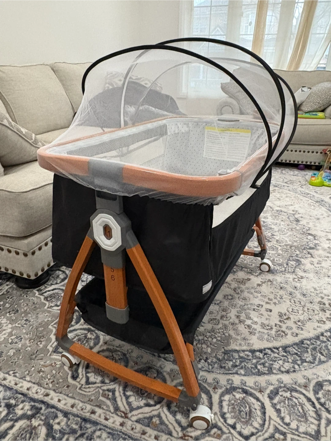Baby Bassinet with Mosquito Net - photo 5