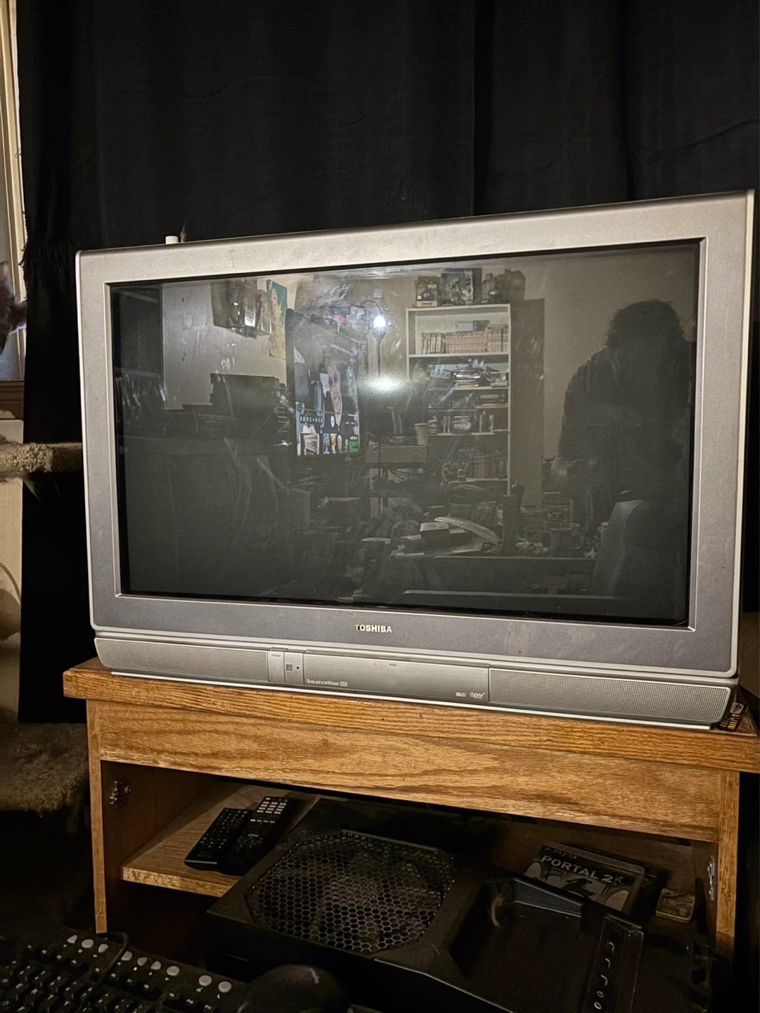 Toshiba 30HF84