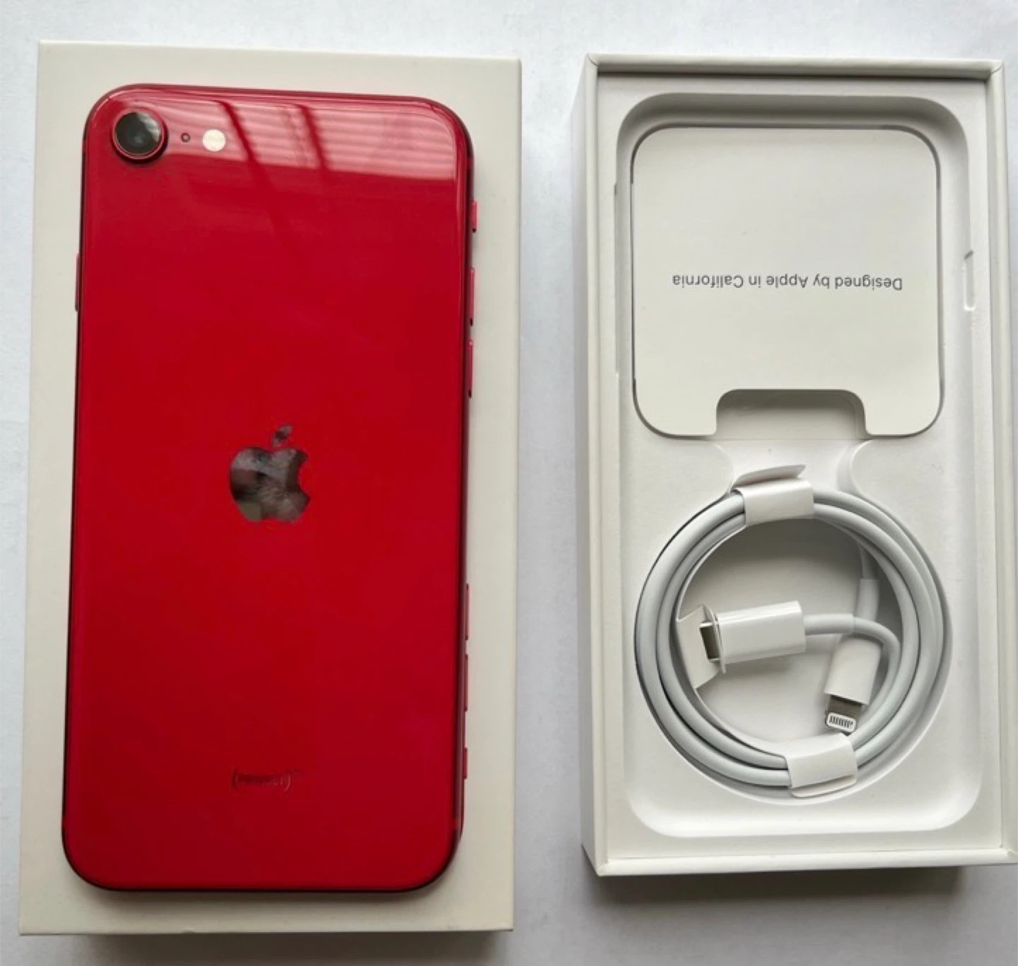 Apple iPhone SE (3rd Gen) - (PRODUCT)RED - photo 2