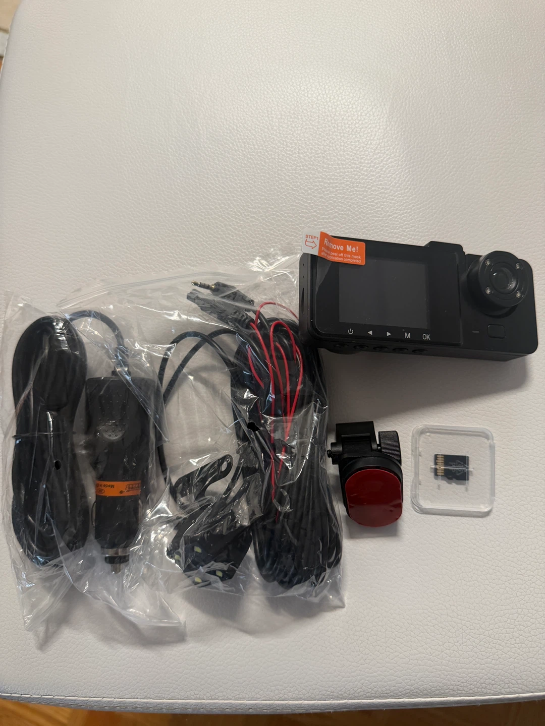 Prilotte Three Channels 4K Dash Cam - photo 3