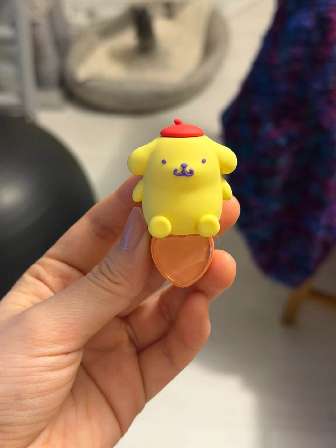 Sanrio Pompompurin Sweethearts Peeker Charm