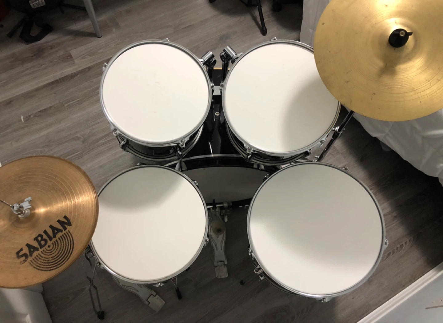 Black drum set + Sabian hi-hats - photo 2