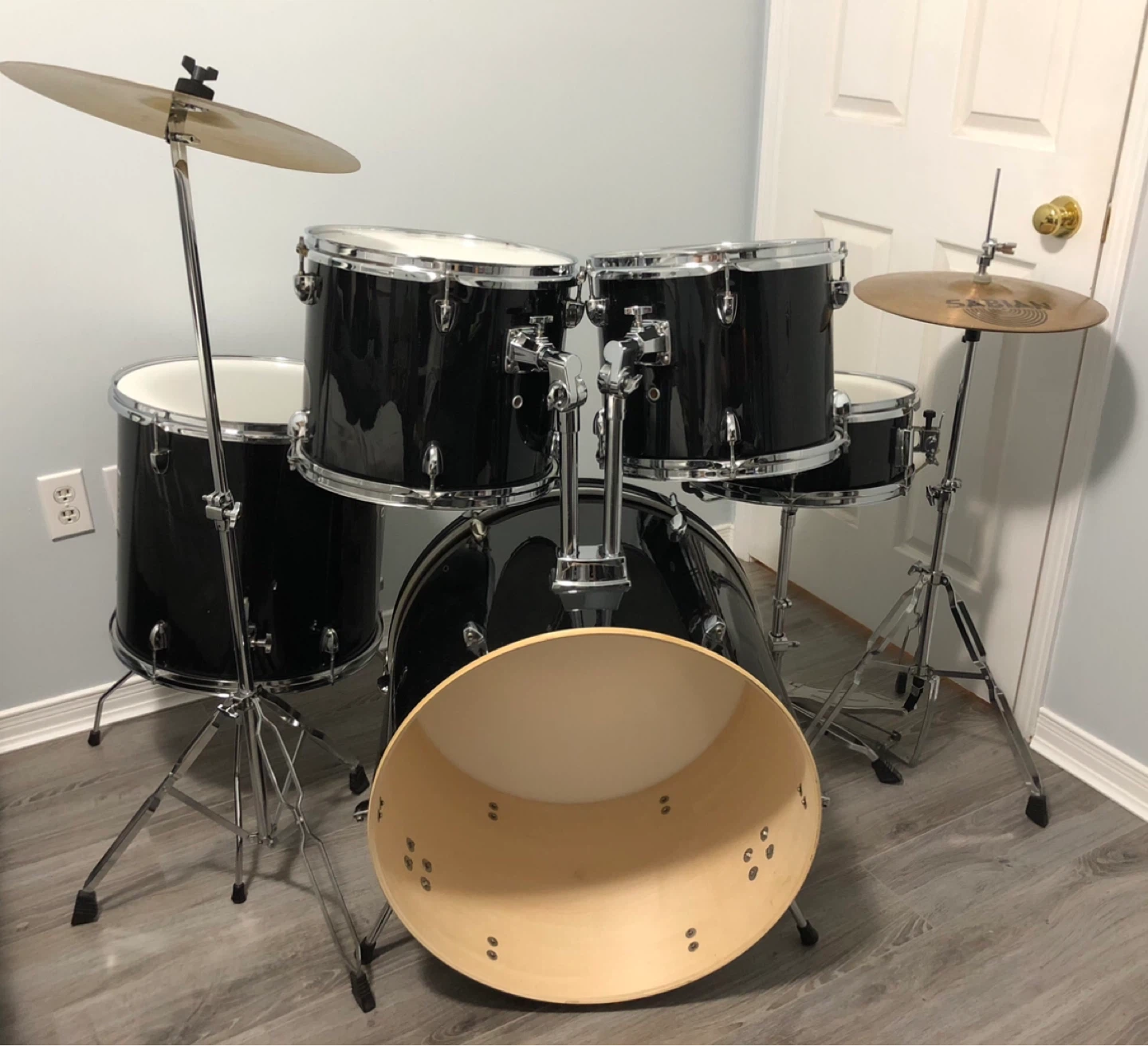 Black drum set + Sabian hi-hats