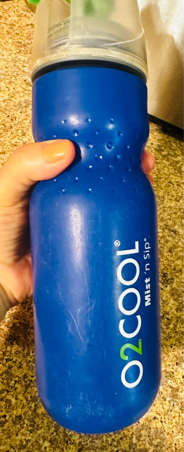 O2COOL Mist 'n Sip Water Bottle - photo 4