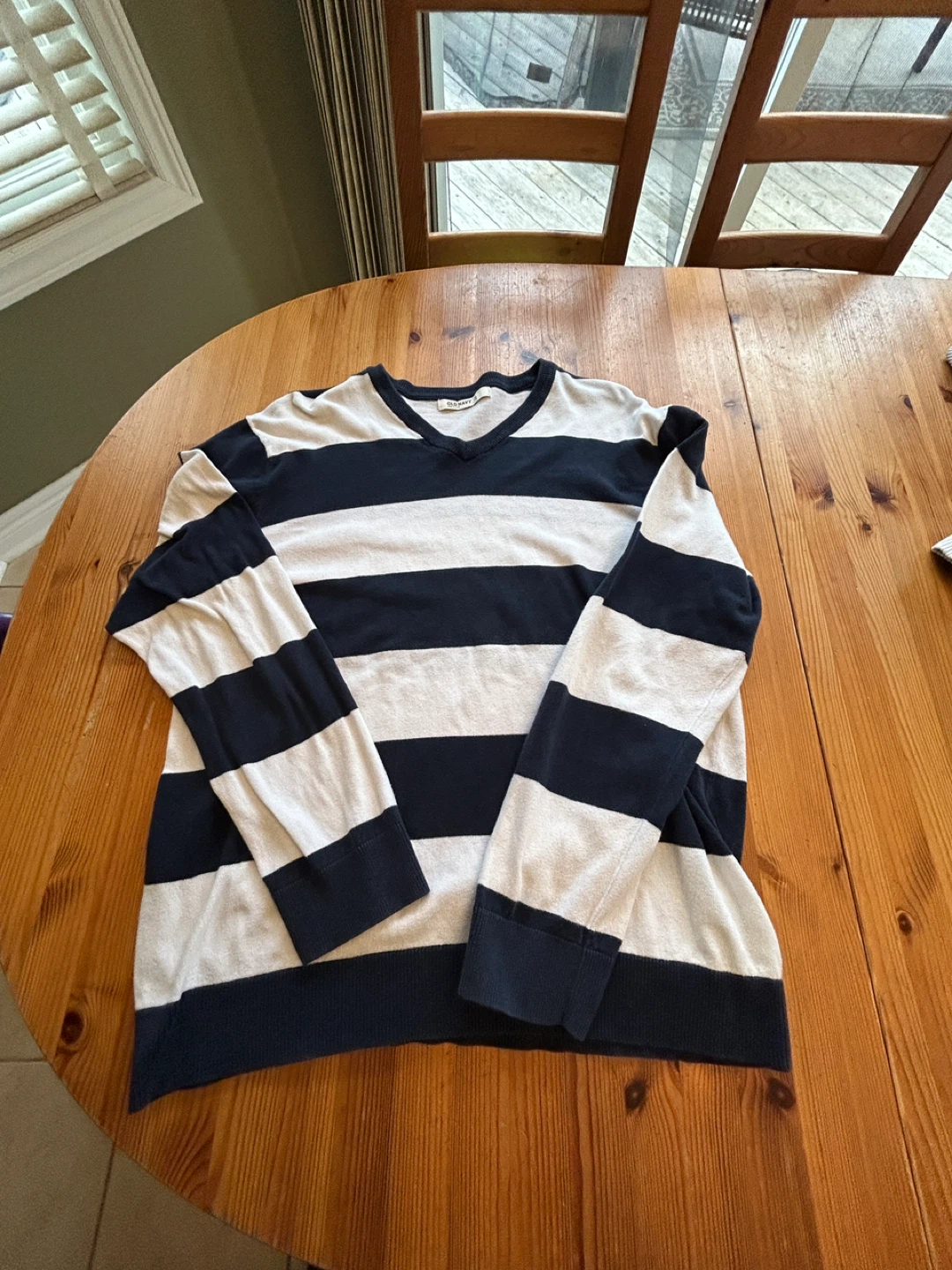 Lot of 5 Old Navy V-Neck Sweaters - photo 5