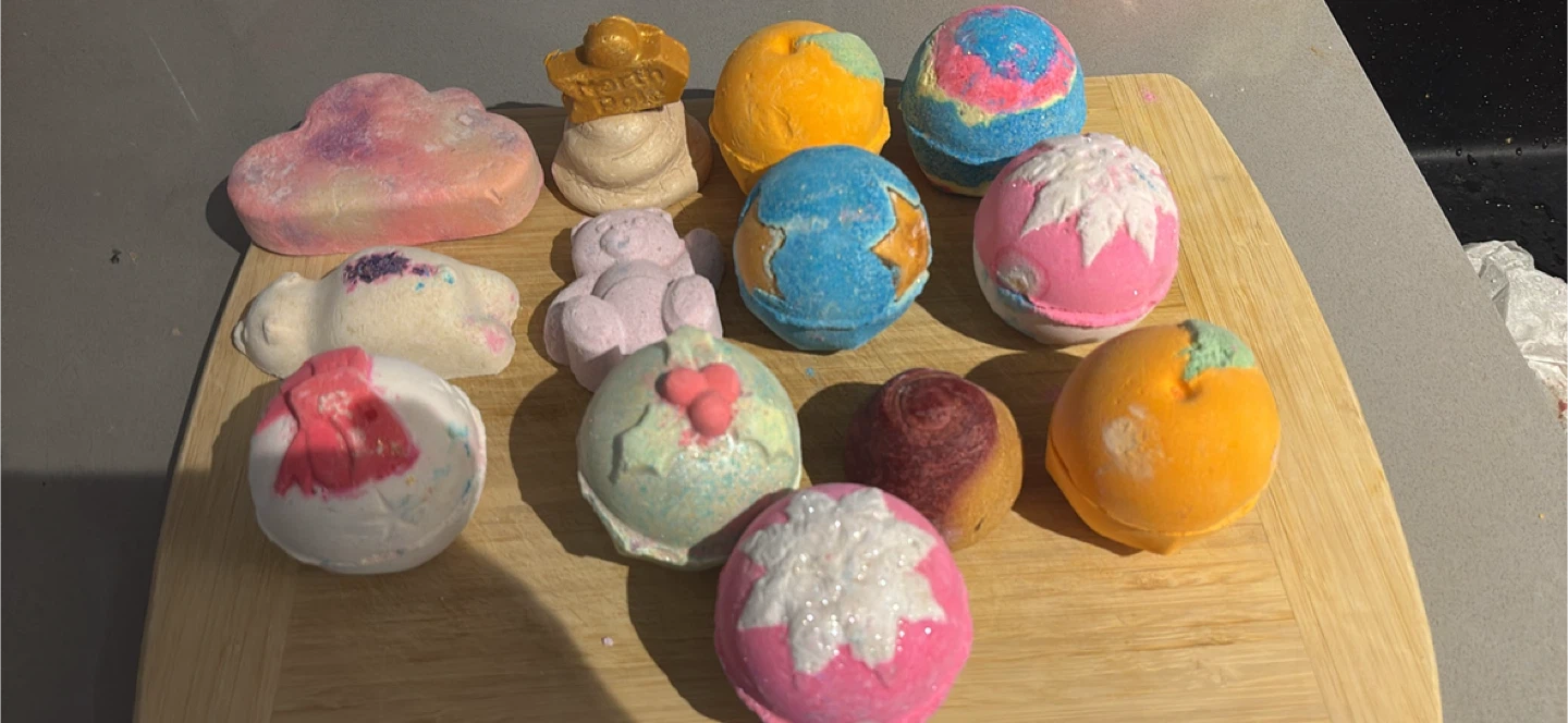 13 Lush Bath Bombs