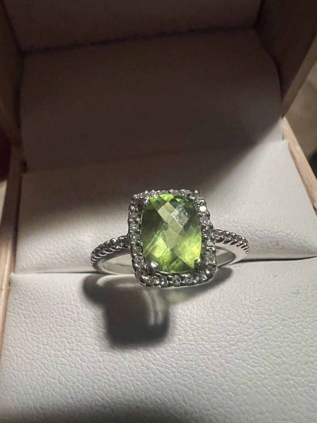 14K Gold Peridot and Diamond Ring