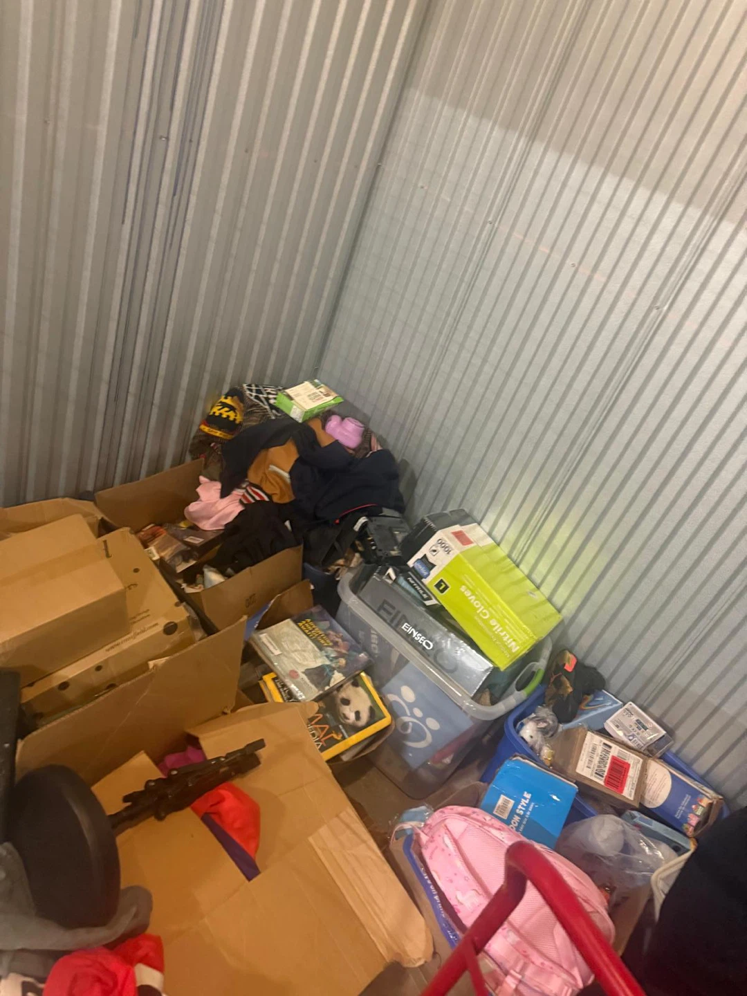 Mixed Lot of Items in Storage Unit - photo 3