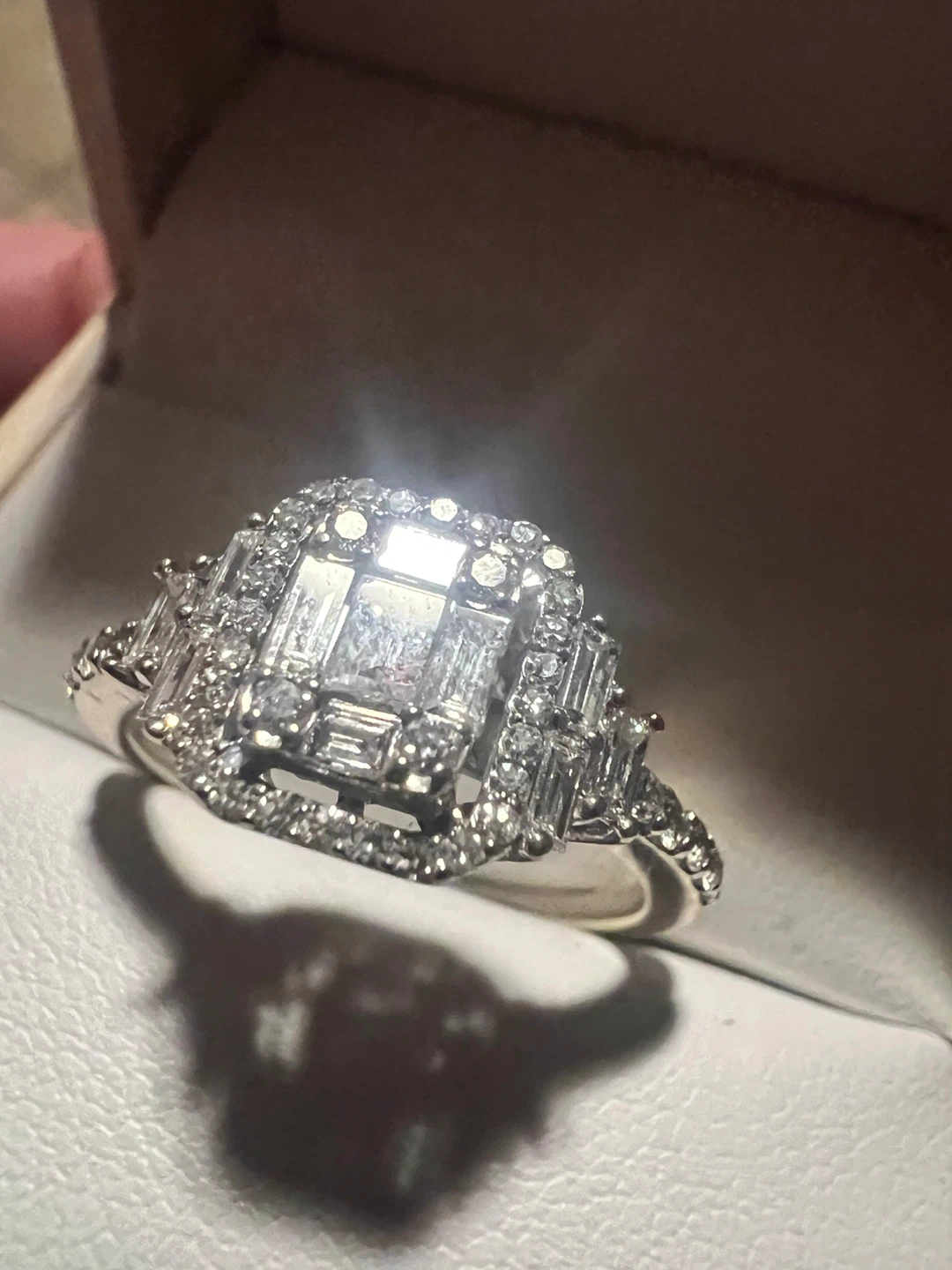 Diamond Engagement Ring 1.00 ctw