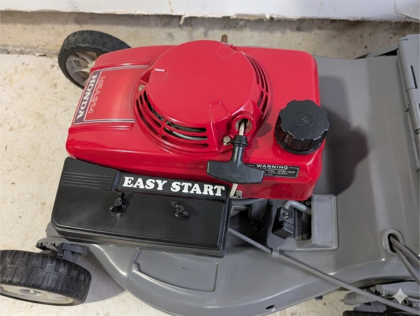 Classic Honda HRA214 Mower - Legendary Reliability & Easy Start